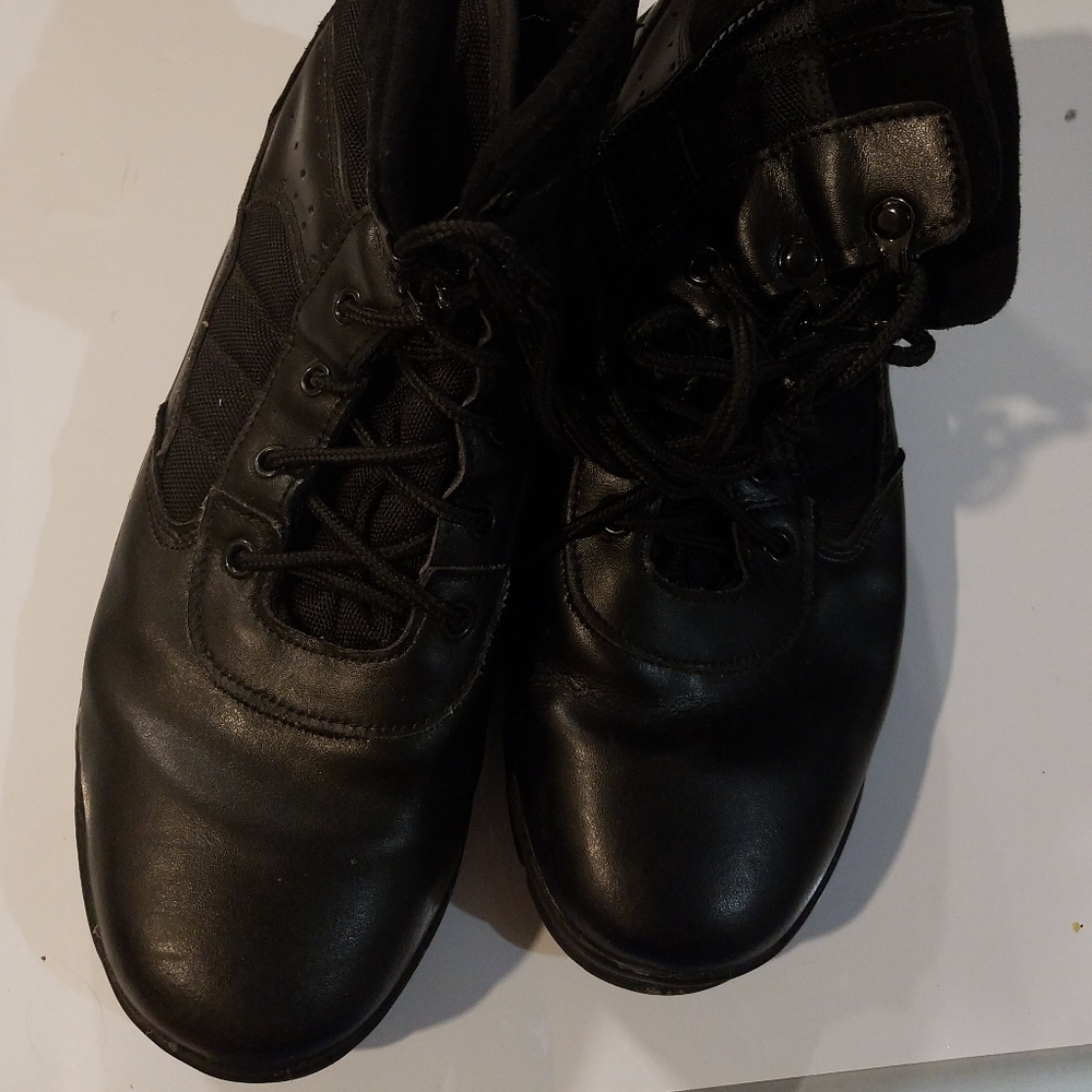 Mens tact squad boots size 13